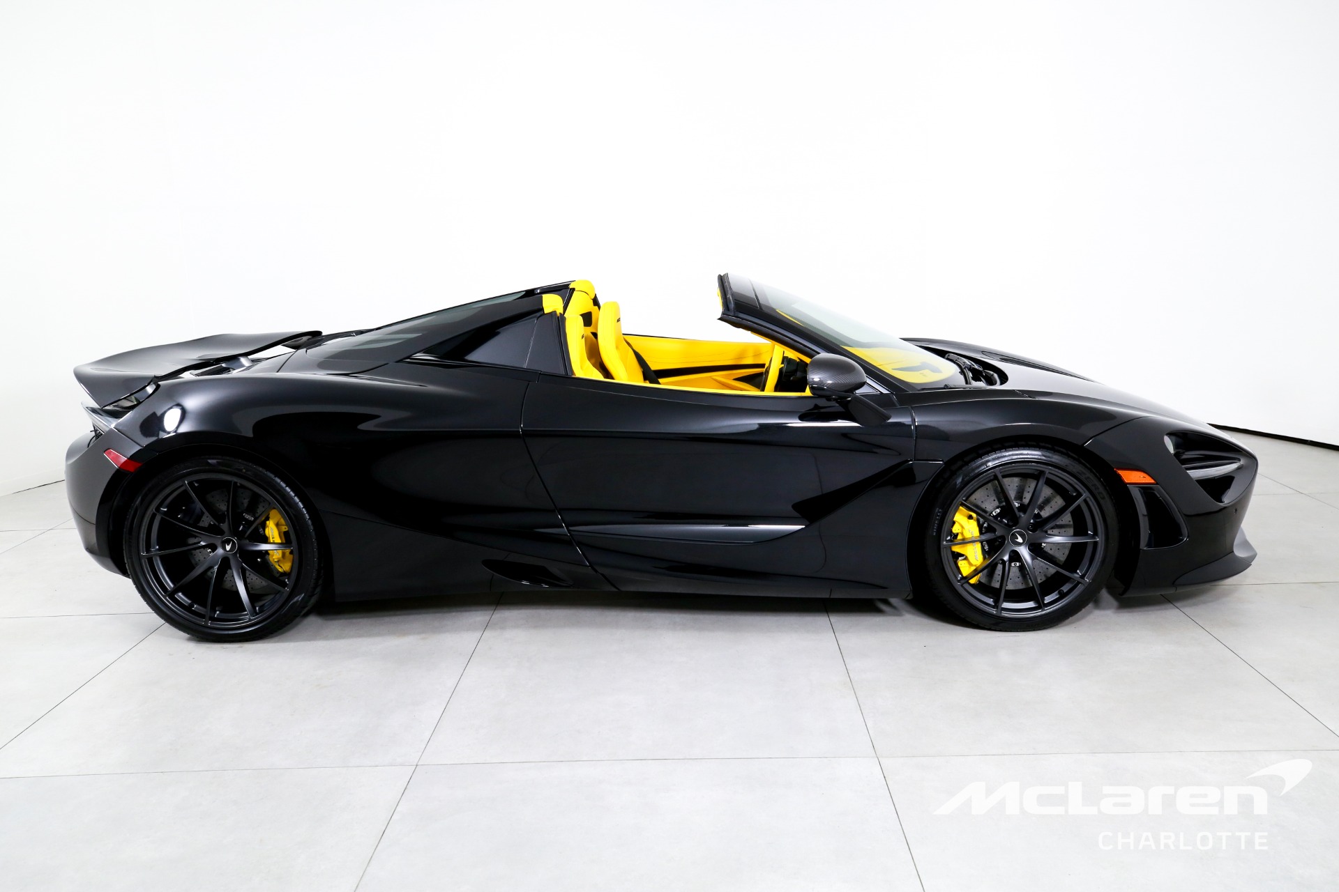 Used 2022 McLaren 720S Spider Performance | Charlotte, NC