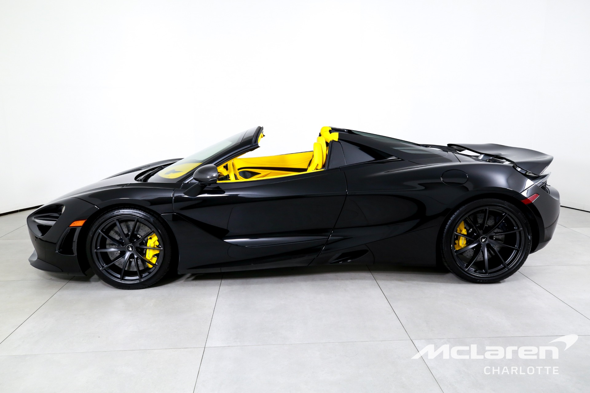 Used 2022 McLaren 720S Spider Performance | Charlotte, NC