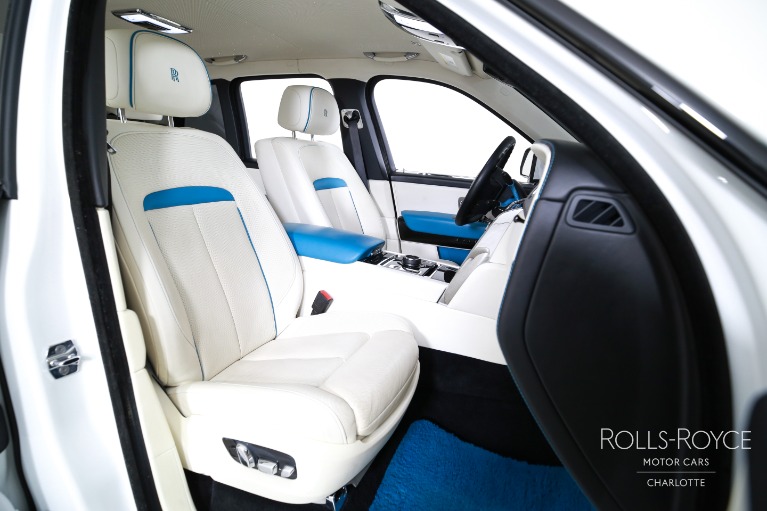Used-2023-Rolls-Royce-Cullinan