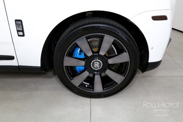 Used-2023-Rolls-Royce-Cullinan