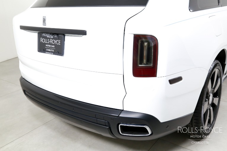 Used-2023-Rolls-Royce-Cullinan