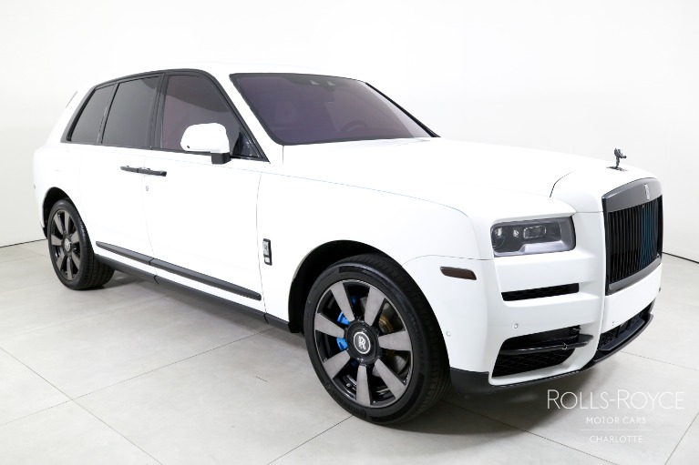 Used-2023-Rolls-Royce-Cullinan