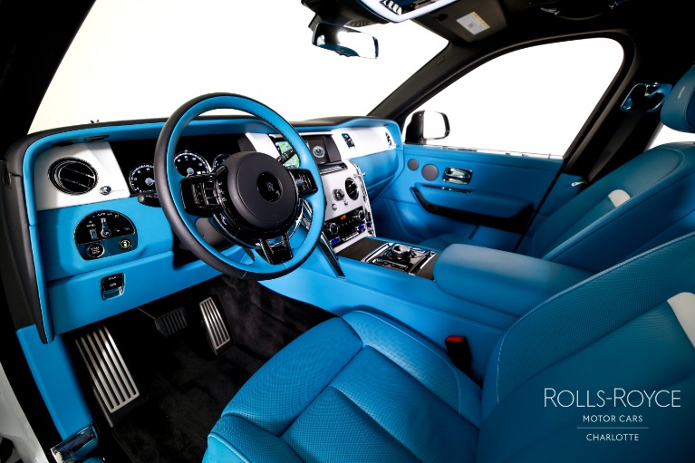 Used-2024-Rolls-Royce-Cullinan