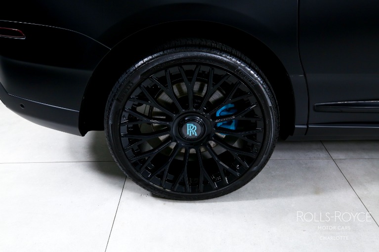 Used-2024-Rolls-Royce-Cullinan