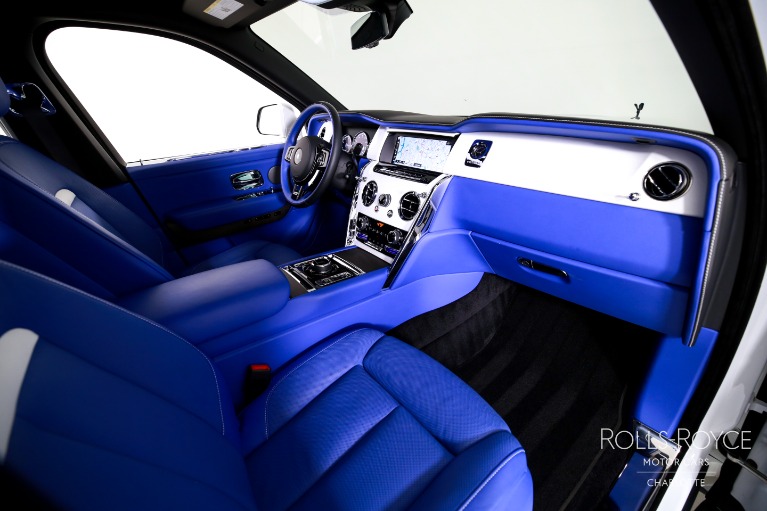 Used-2024-Rolls-Royce-Cullinan