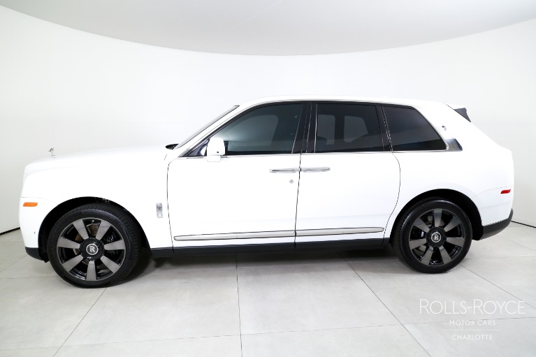 Used-2024-Rolls-Royce-Cullinan