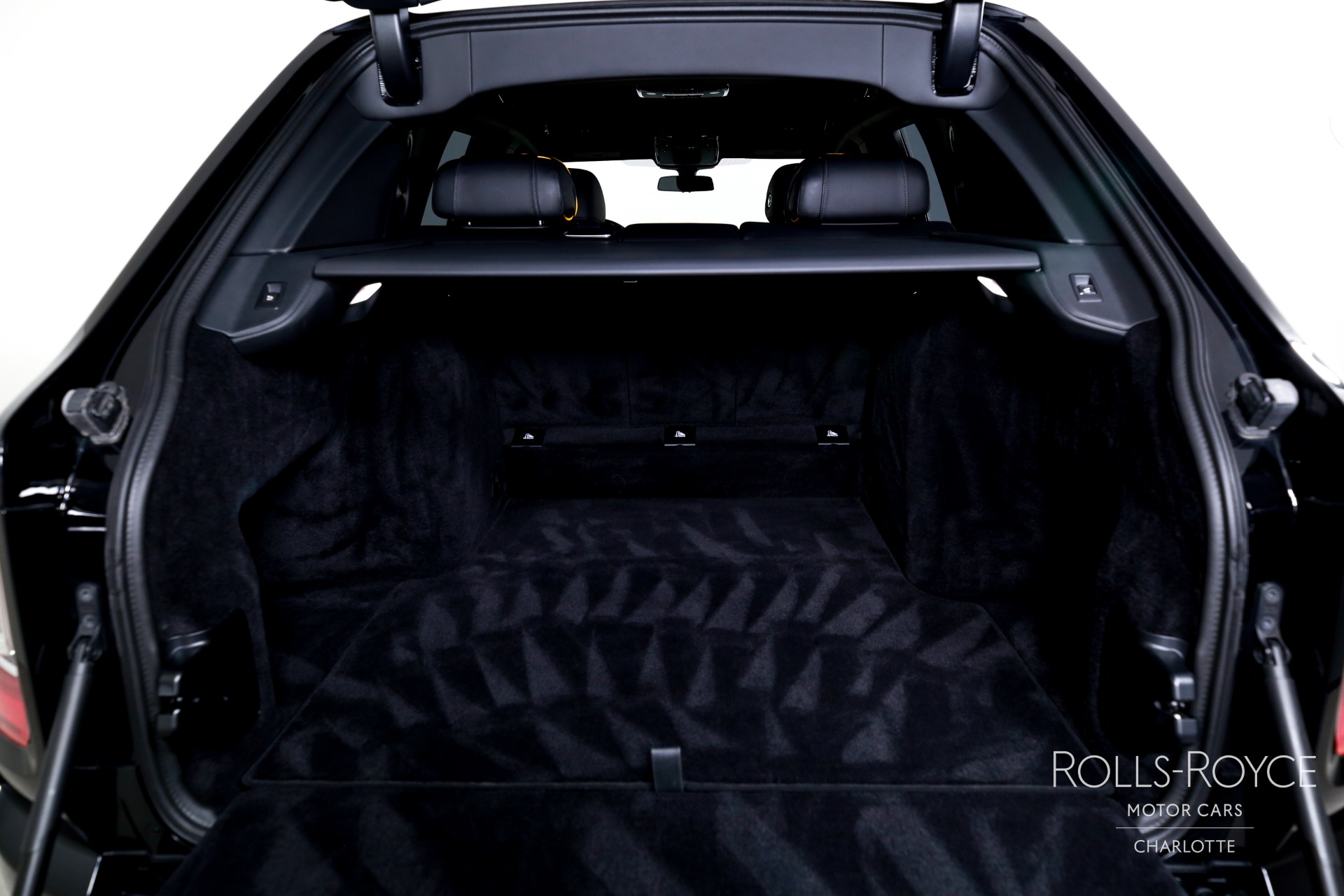 Used 2024 Rolls-Royce Black Badge Cullinan  | Charlotte, NC