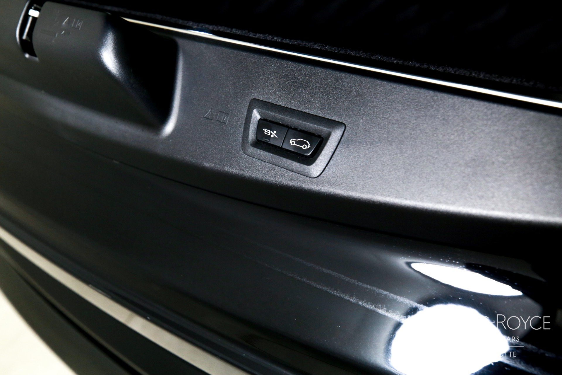 Used 2024 Rolls-Royce Black Badge Cullinan  | Charlotte, NC