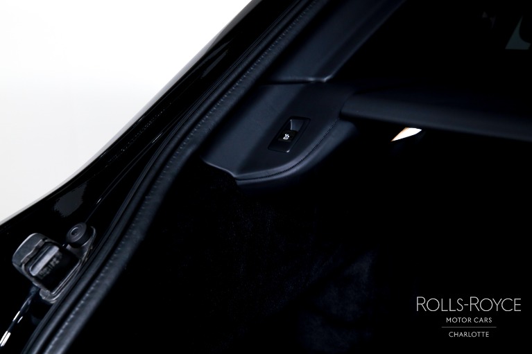 Used-2024-Rolls-Royce-Black-Badge-Cullinan