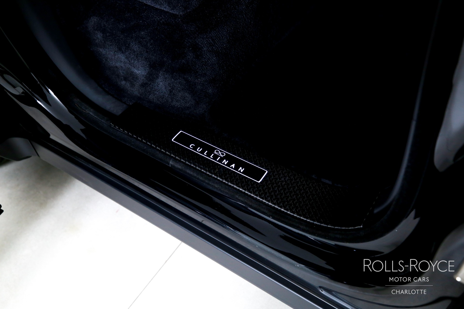Used 2024 Rolls-Royce Black Badge Cullinan  | Charlotte, NC