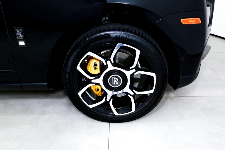 Used-2024-Rolls-Royce-Black-Badge-Cullinan