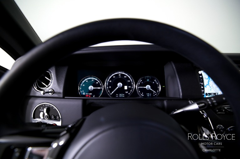Used-2024-Rolls-Royce-Cullinan
