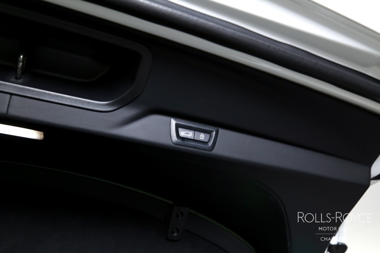 Used-2024-Rolls-Royce-Cullinan