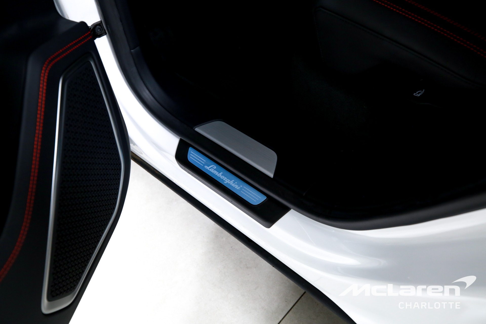 Used 2023 LAMBORGHINI URUS S PEARL CAPSULE | Charlotte, NC