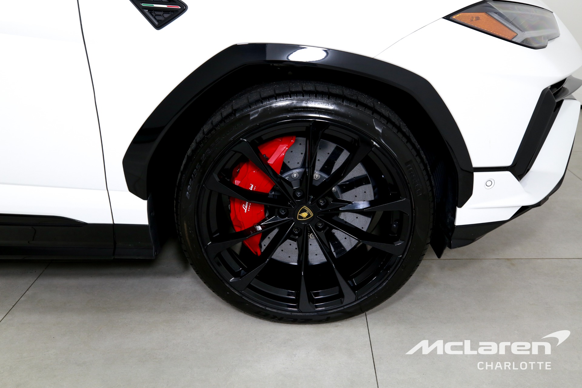 Used 2023 LAMBORGHINI URUS S PEARL CAPSULE | Charlotte, NC
