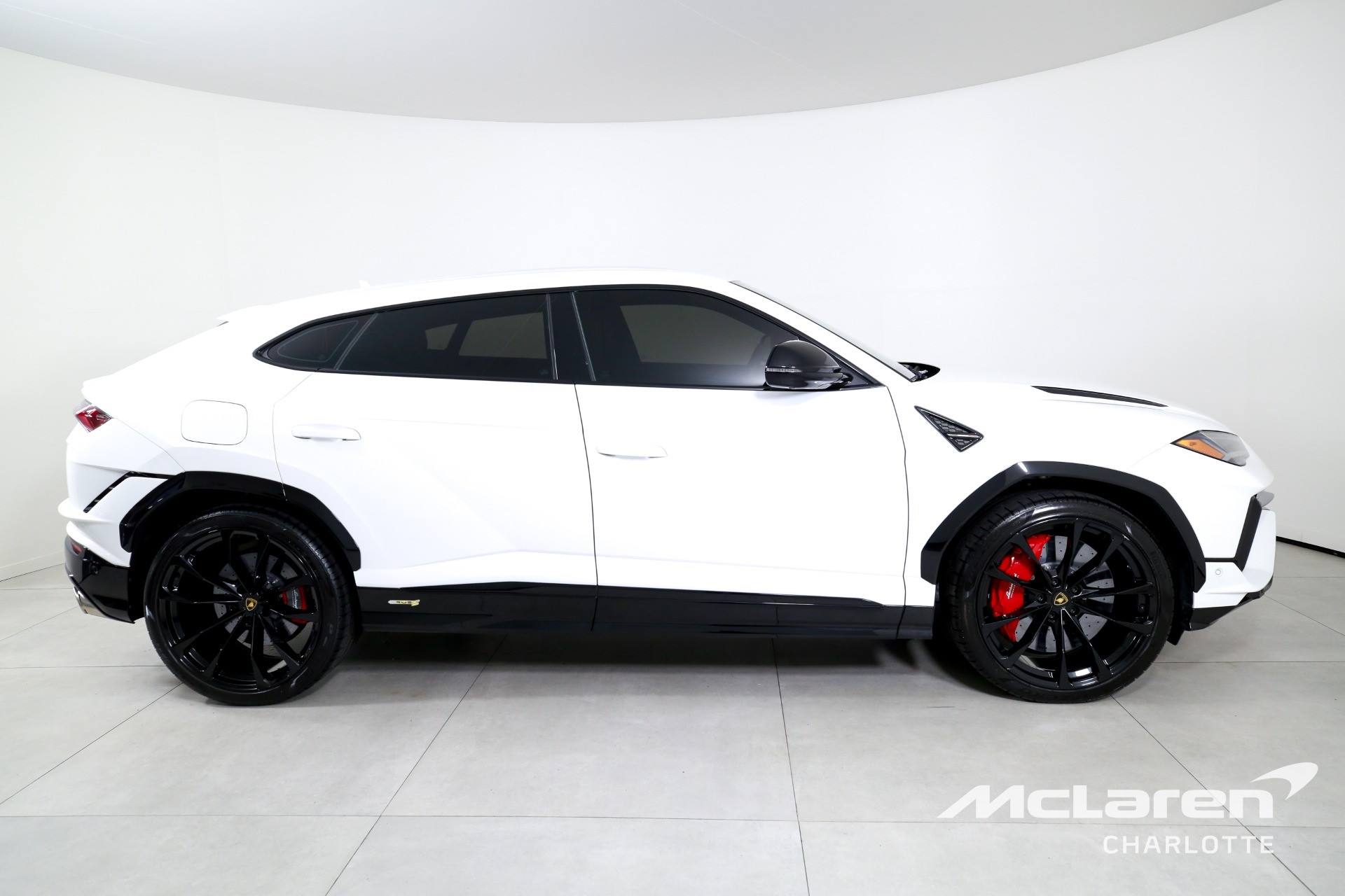 Used 2023 LAMBORGHINI URUS S PEARL CAPSULE | Charlotte, NC