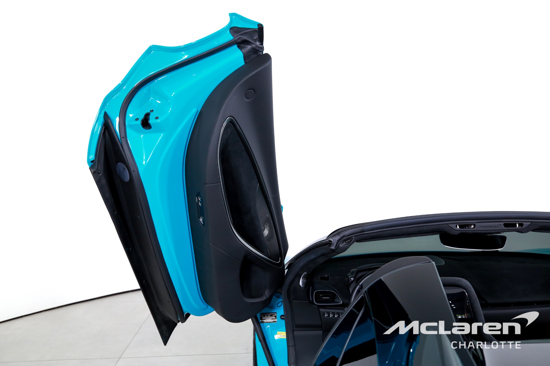 Used 2025 McLaren Artura Spider TechLux | Charlotte, NC