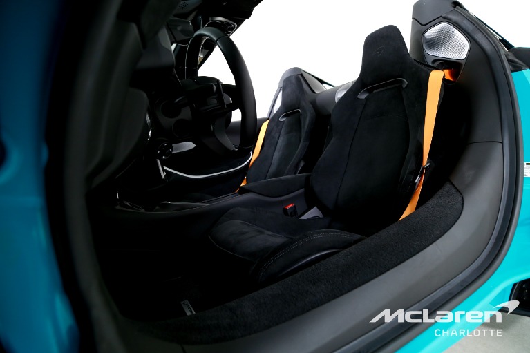 Used-2025-McLaren-Artura-Spider-TechLux