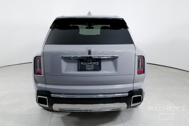 Used-2025-Rolls-Royce-Cullinan