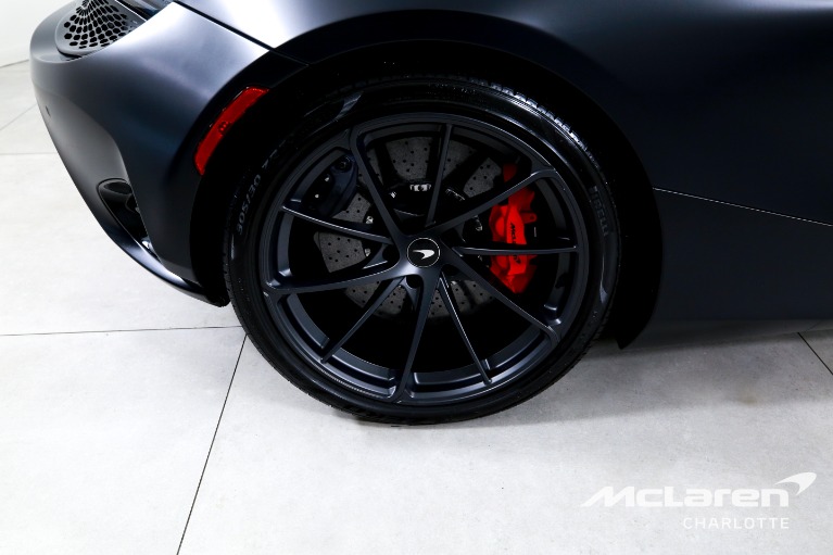 Used-2025-McLaren-750S-Spider