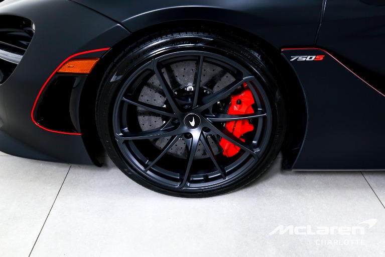 Used-2025-McLaren-750S-Spider
