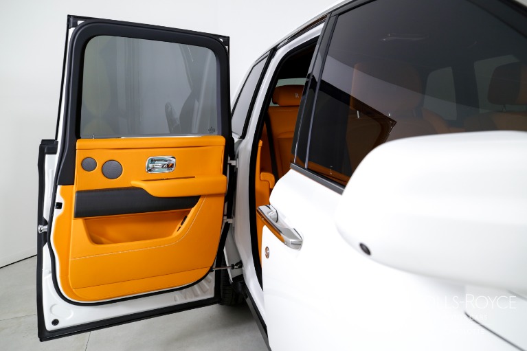 Used-2025-Rolls-Royce-Cullinan