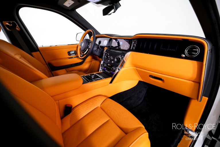 Used-2025-Rolls-Royce-Cullinan