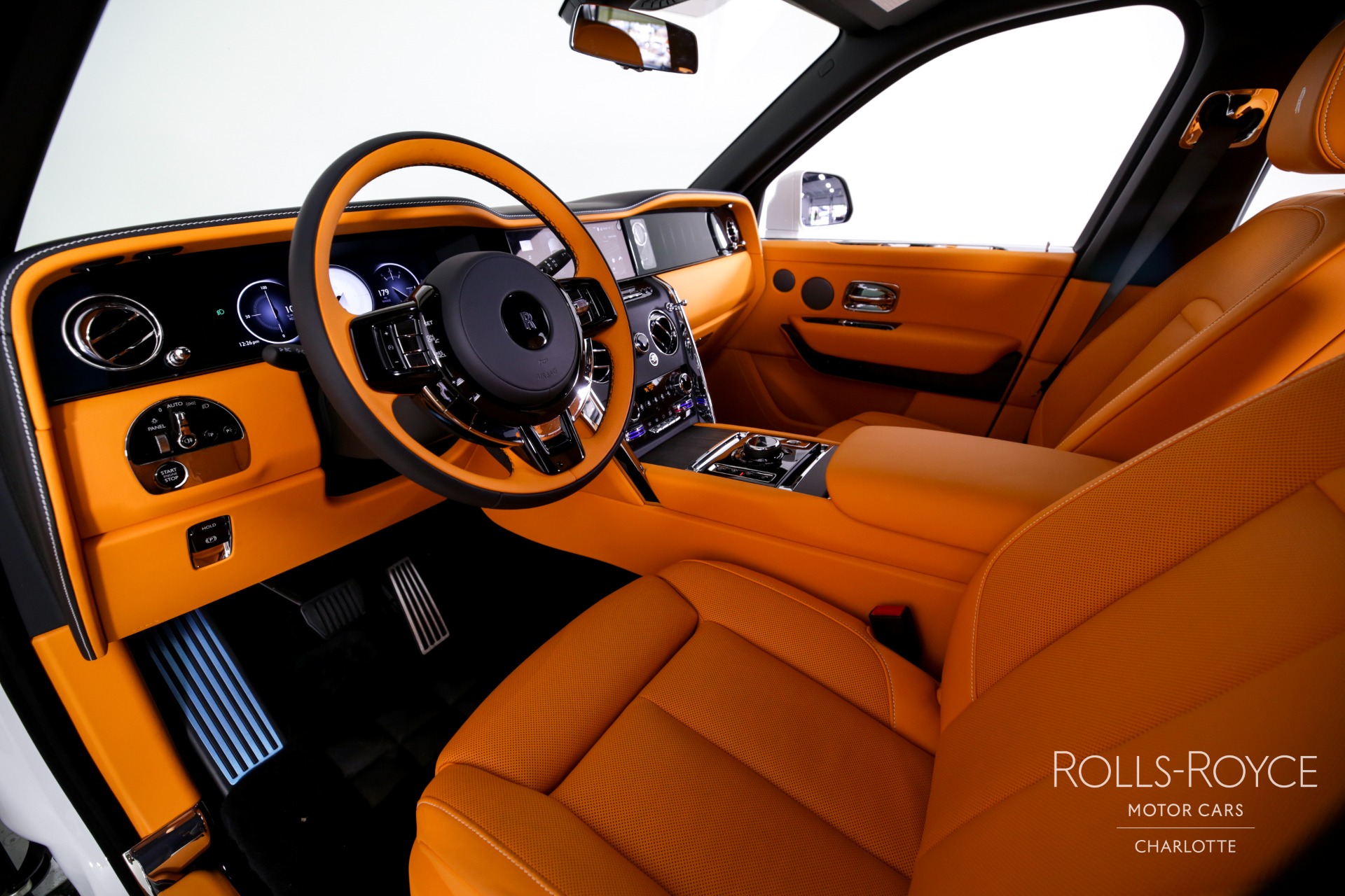 Used 2025 Rolls-Royce Cullinan  | Charlotte, NC