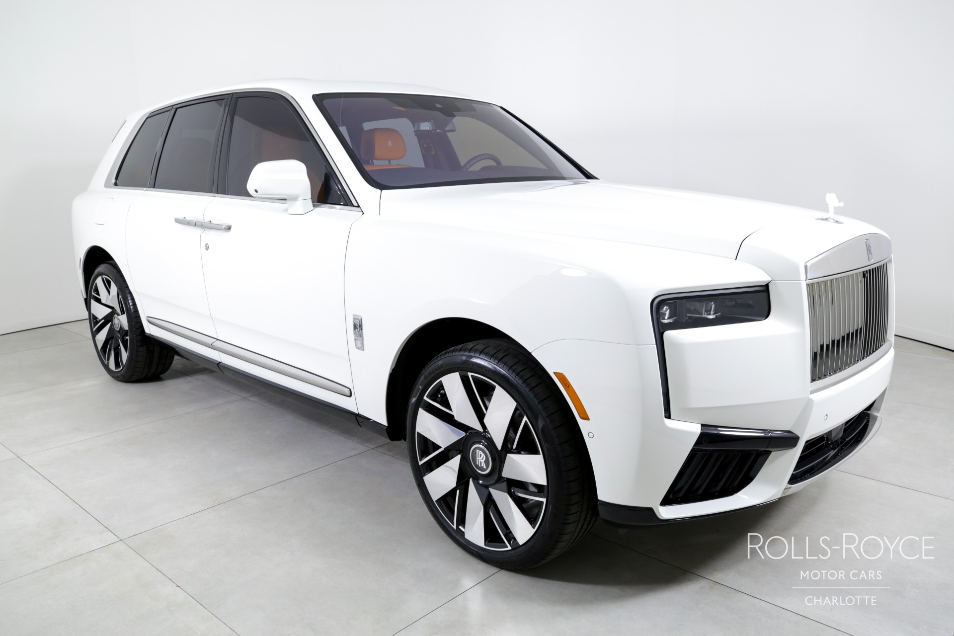 Used 2025 Rolls-Royce Cullinan  | Charlotte, NC