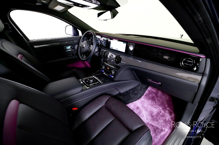Used-2024-Rolls-Royce-Black-Badge-Ghost