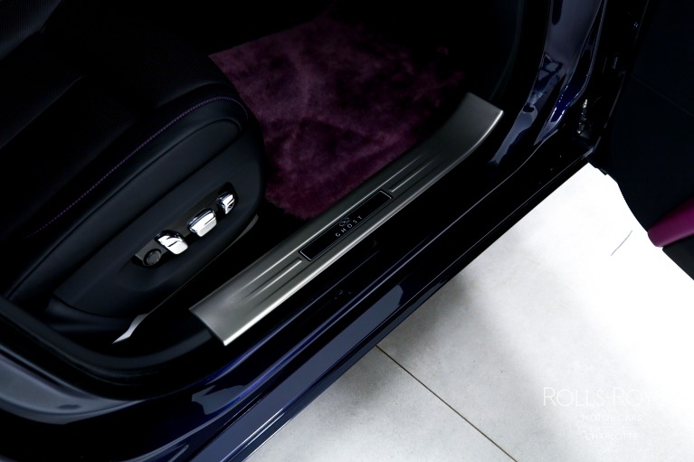 Used-2024-Rolls-Royce-Black-Badge-Ghost