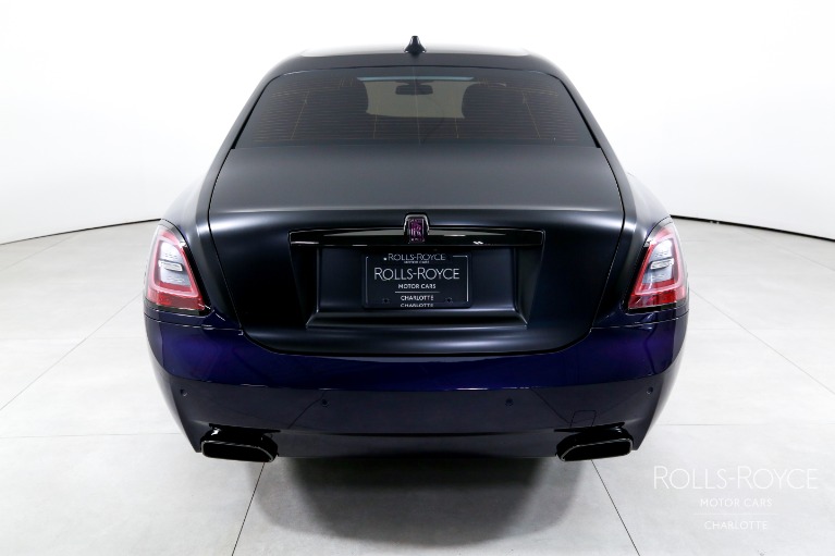 Used-2024-Rolls-Royce-Black-Badge-Ghost