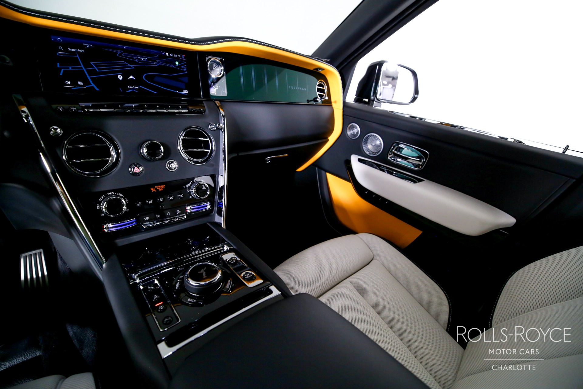 Used 2025 Rolls-Royce Cullinan  | Charlotte, NC