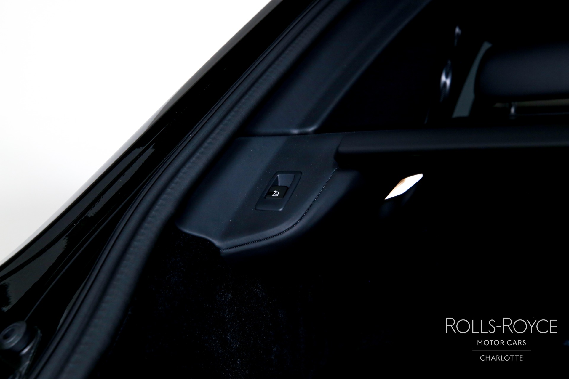 Used 2025 Rolls-Royce Cullinan  | Charlotte, NC