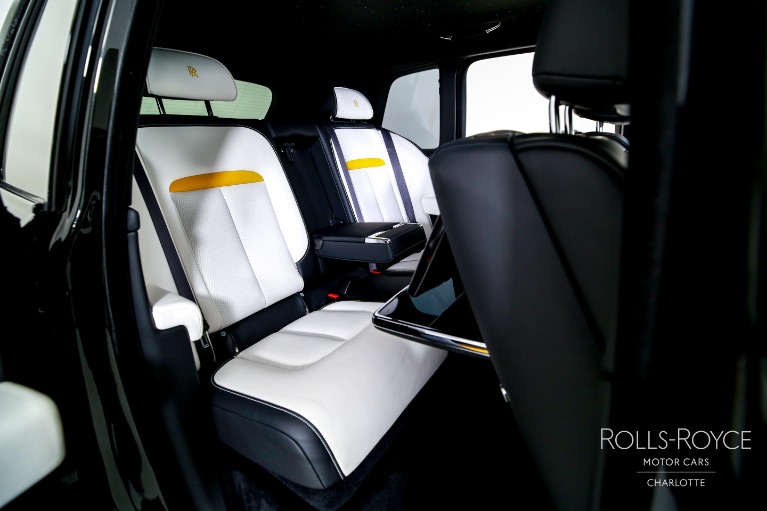 Used-2025-Rolls-Royce-Cullinan