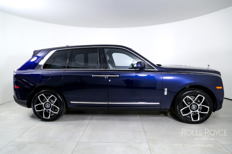 Used-2024-Rolls-Royce-Cullinan