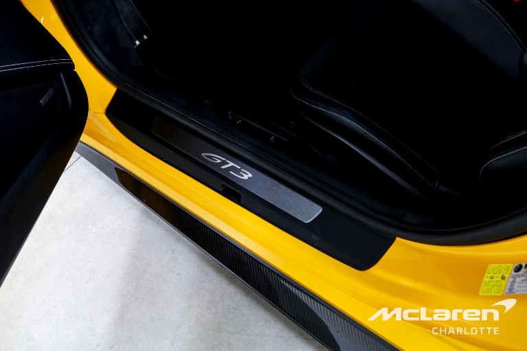 Used-2022-Porsche-911-GT3