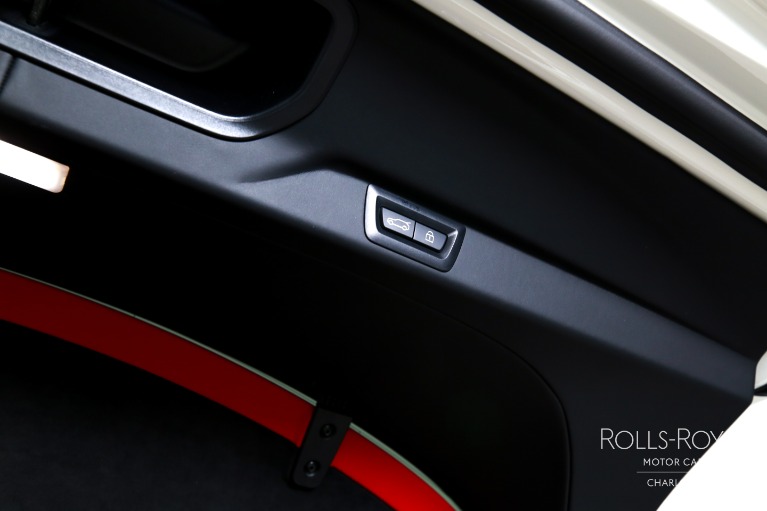 Used-2025-Rolls-Royce-Black-Badge-Cullinan