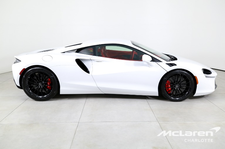 Used-2025-McLaren-Artura