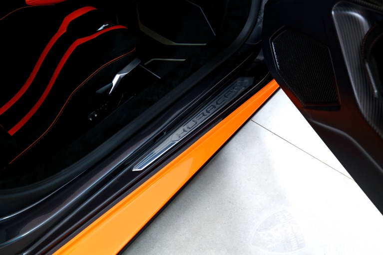 Used-2022-Lamborghini-Huracan-STO