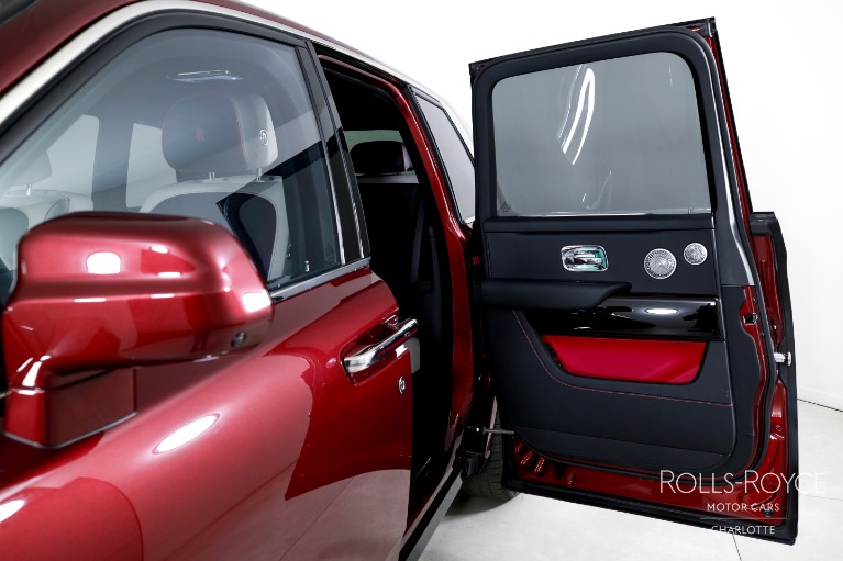 Used-2025-Rolls-Royce-Cullinan
