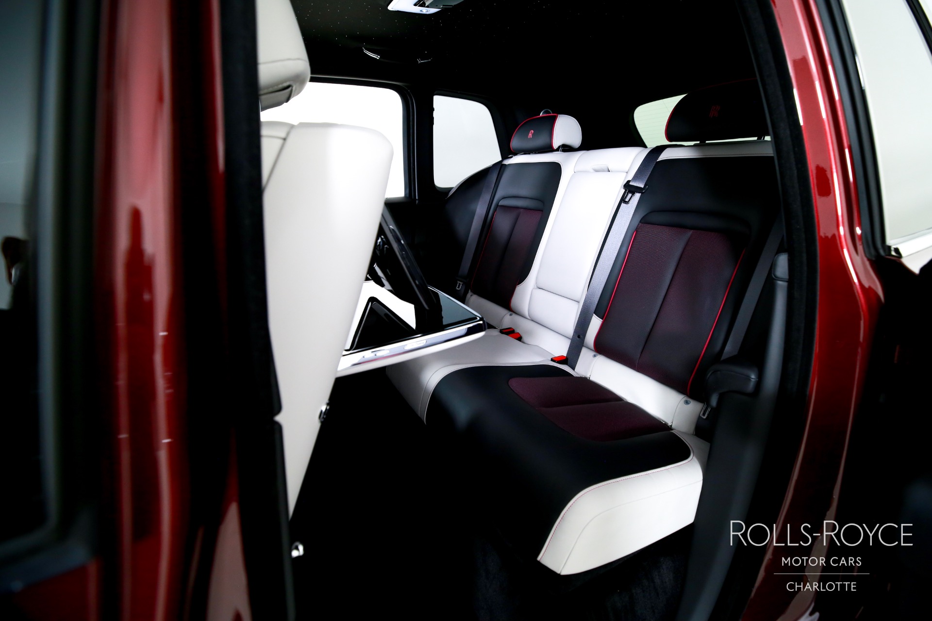 Used 2025 Rolls-Royce Cullinan  | Charlotte, NC