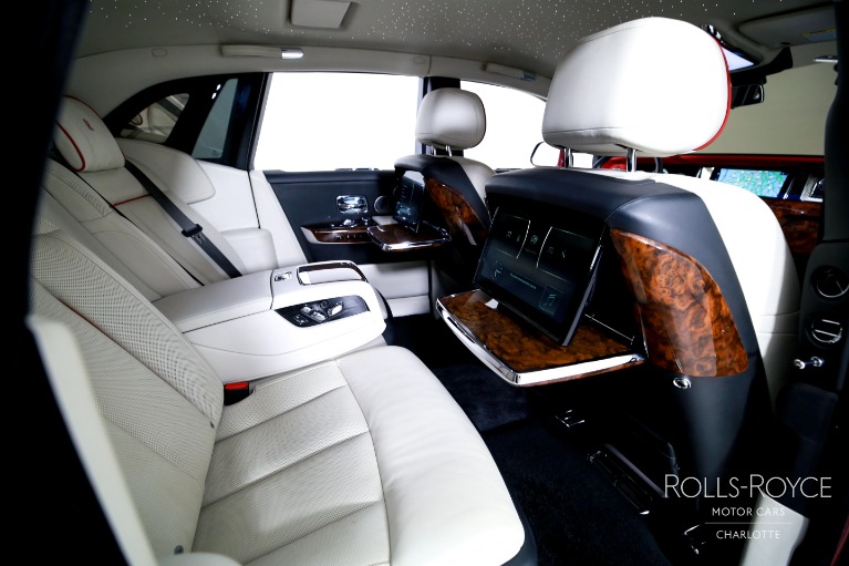 Used-2019-Rolls-Royce-Phantom