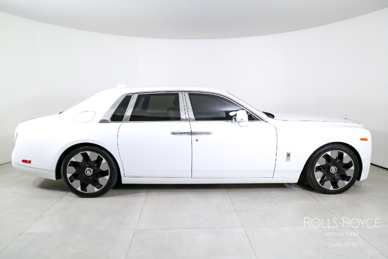 Used-2024-Rolls-Royce-Phantom