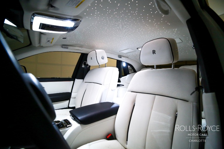 Used-2024-Rolls-Royce-Phantom