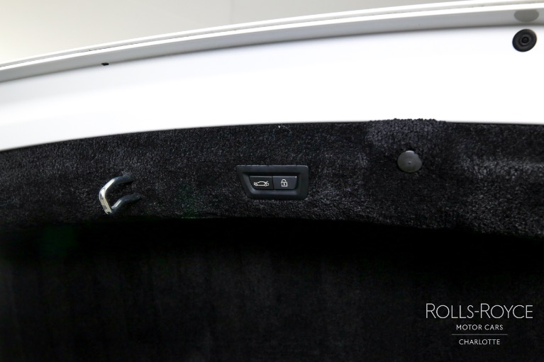 Used-2024-Rolls-Royce-Phantom