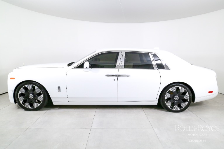 Used-2024-Rolls-Royce-Phantom