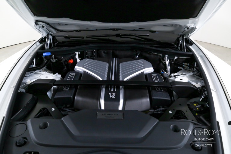 Used-2024-Rolls-Royce-Phantom