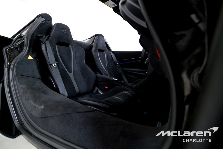 Used-2026-McLaren-750S-Spider