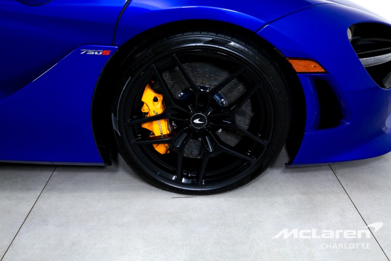Used-2025-McLaren-750S